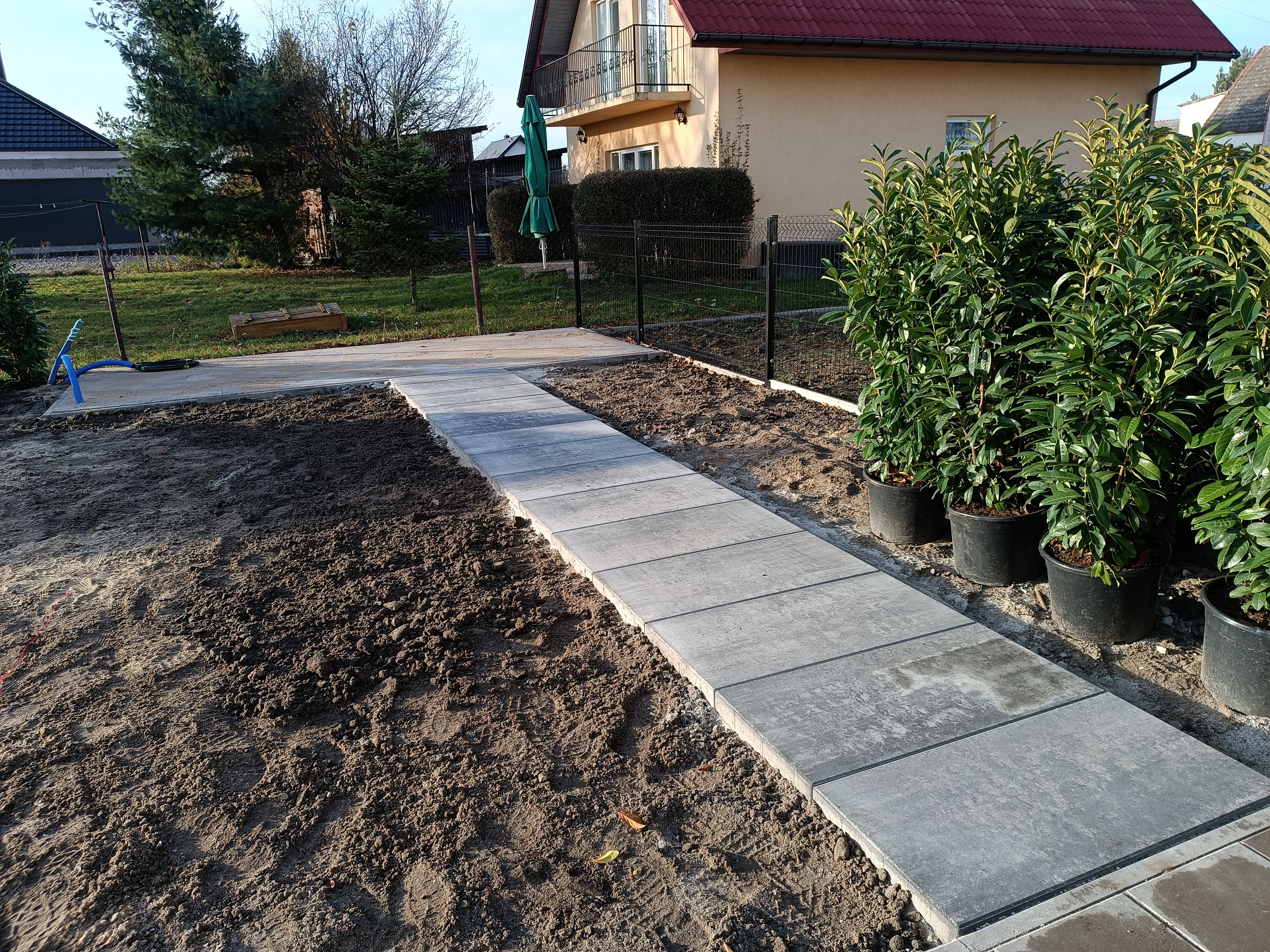 Podjazd z kostki pod duże obciążenia Długołęka