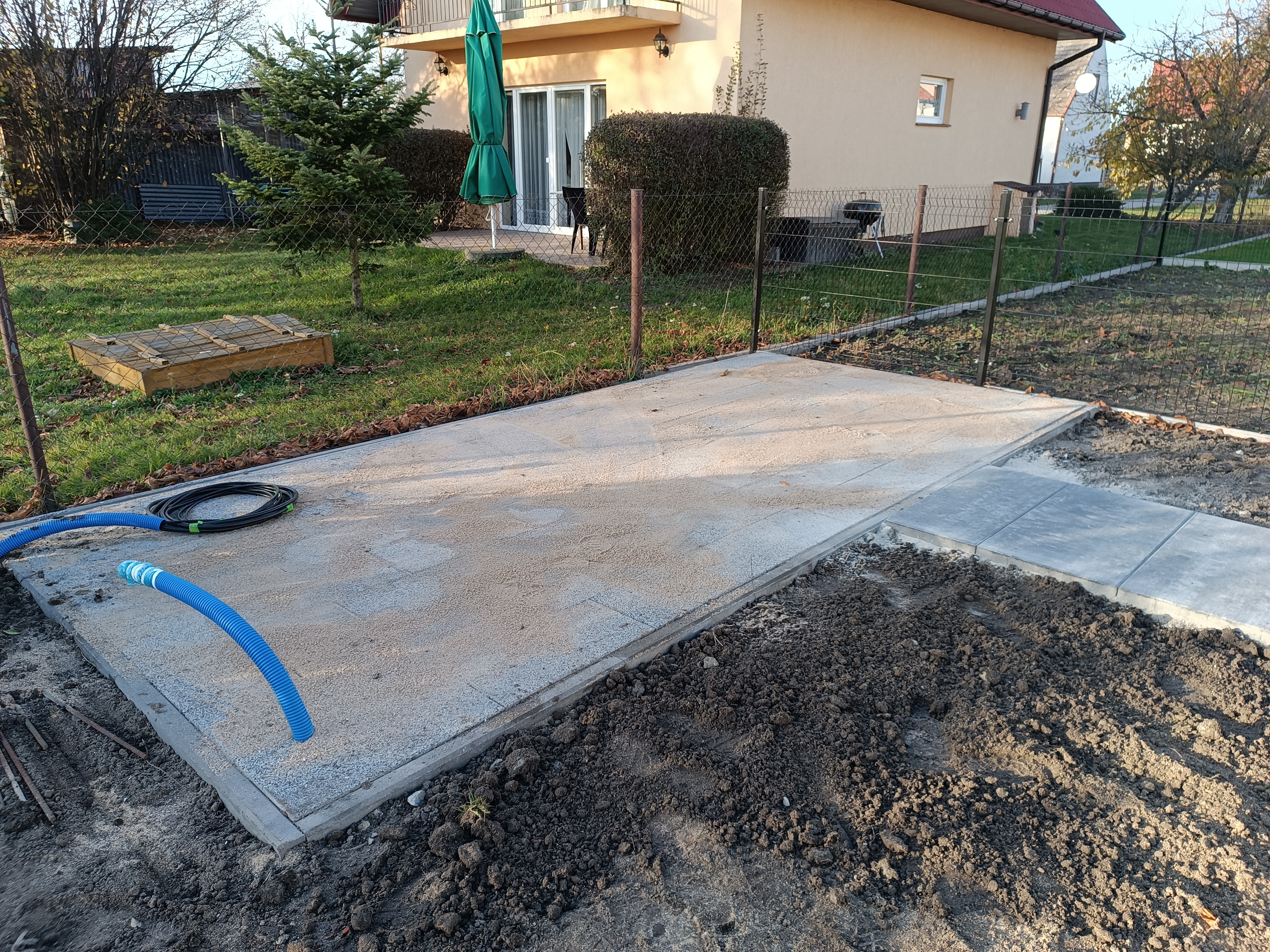 Parking dla klientów z kostki brukowej Bielany Wrocławskie